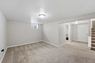 255 Woodside Dr SW, Pataskala, OH 43062 - Photo 13