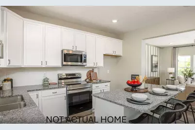 2686 Meigs Drive, Columbus, OH 43207 - Photo 5