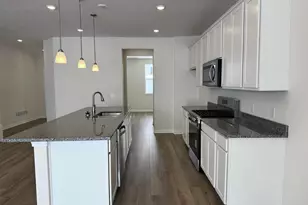 278 Dowler Dr, South Bloomfield, OH 43103 - Photo 3