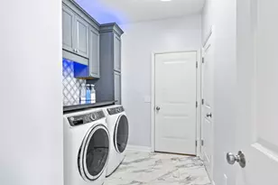 1435 Fairway Dr, Grove City, OH 43123 - Photo 33