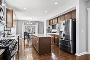 1435 Fairway Dr, Grove City, OH 43123 - Photo 9