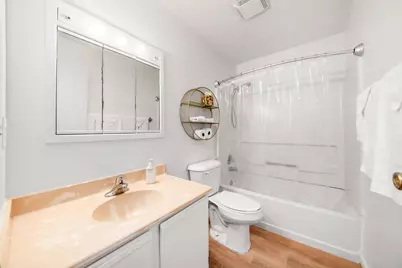 4474 Greystone Village Drive #5D, Columbus, OH 43228 - Photo 9