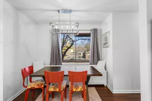 3231 Stonecrest Ct, Columbus, OH 43221 - Photo 9