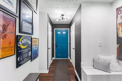 3231 Stonecrest Court #40, Columbus, OH 43221 - Photo 3