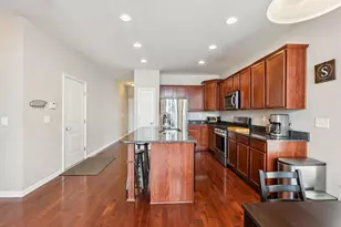 4083 Macaldus Dr, Columbus, OH 43219 - Photo 13