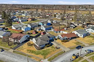 263 Merriman Dr, West Jefferson, OH 43162 - Photo 27
