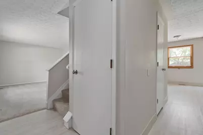 3456 Merrydawn Drive, Columbus, OH 43221 - Photo 11