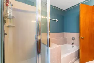 7921 Chetenham Dr, Westerville, OH 43081 - Photo 37