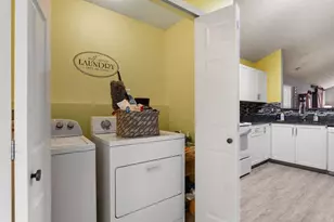 4267 Tigertail Ln, Grove City, OH 43123 - Photo 11