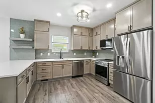 883 E Whittier St, Columbus, OH 43206 - Photo 17