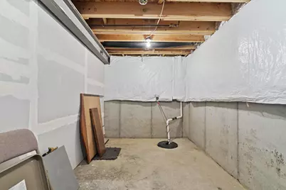 2890 Nantucket, Lewis Center, OH 43035 - Photo 53