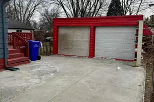 2045 Sale Rd, Columbus, OH 43224 - Photo 5