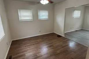 253 Benfield Ave, Columbus, OH 43207 - Photo 5