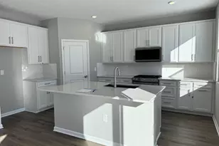 1126 Solitary St, Galena, OH 43021 - Photo 3