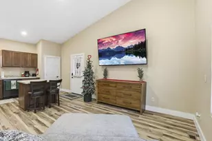 20029 Sowers Rd, Laurelville, OH 43135 - Photo 15