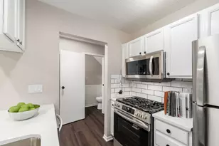 4644 Hobson Dr, Columbus, OH 43228 - Photo 13