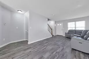 8326 Bruntsfield Rd, Columbus, OH 43235 - Photo 5