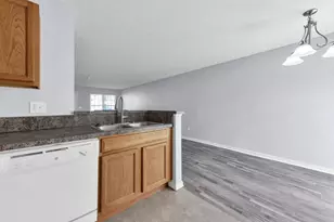 8326 Bruntsfield Rd, Columbus, OH 43235 - Photo 7