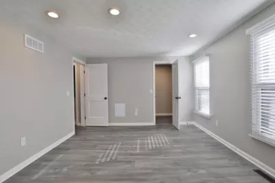 5762 Hallridge Circle, Columbus, OH 43232 - Photo 31