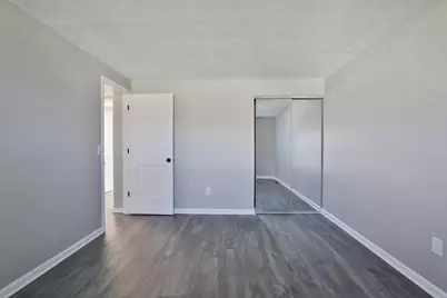 5762 Hallridge Circle, Columbus, OH 43232 - Photo 23