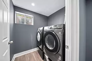 299 Lombard Rd, Columbus, OH 43228 - Photo 37