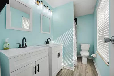 3802 Ravens Glen Drive, Columbus, OH 43221 - Photo 15