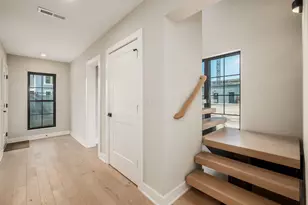 424 Jackson St, Columbus, OH 43206 - Photo 5