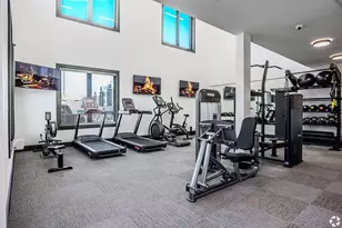 1020 Lusso Ave, Columbus, OH 43201 - Photo 13