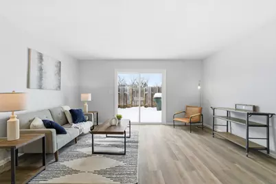 2375 Woodbrook Circle N #128, Columbus, OH 43223 - Photo 3