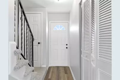 2375 Woodbrook Circle N #128, Columbus, OH 43223 - Photo 9