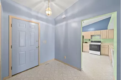 544 Tourmaline Drive, Blacklick, OH 43004 - Photo 3