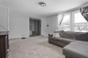 1450 Felix Dr, Columbus, OH 43207 - Photo 5