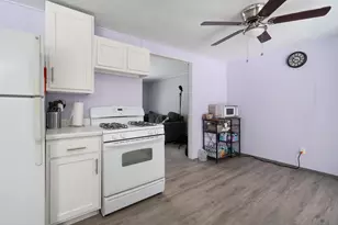 1450 Felix Dr, Columbus, OH 43207 - Photo 9