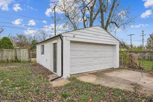 2888 Howey Rd, Columbus, OH 43224 - Photo 39