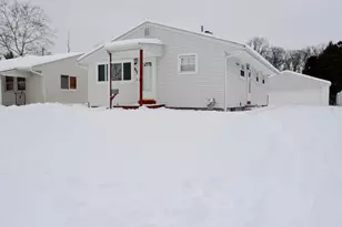 952 Minerva Ave, Columbus, OH 43229 - Photo 3