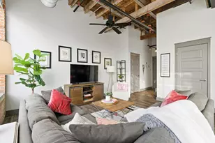 570 S Front St, Columbus, OH 43215 - Photo 7