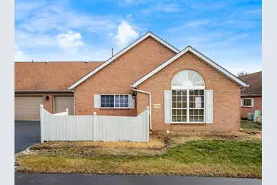 4920 Meadow Run Drive, Hilliard, OH 43026 - Photo 1