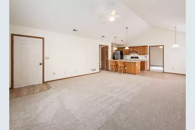 4920 Meadow Run Drive, Hilliard, OH 43026 - Photo 5