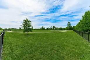 4920 Meadow Run Dr, Hilliard, OH 43026 - Photo 31
