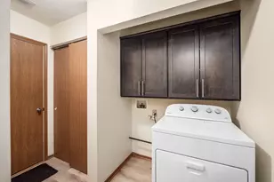 4920 Meadow Run Dr, Hilliard, OH 43026 - Photo 13