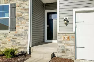 128 Vine Grv Dr, Circleville, OH 43113 - Photo 7