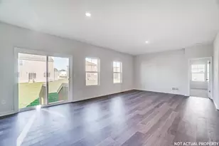 128 Vine Grv Dr, Circleville, OH 43113 - Photo 9