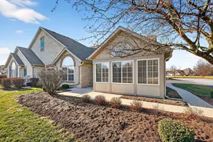 7529 Red Maple Pl, Westerville, OH 43082 - Photo 3