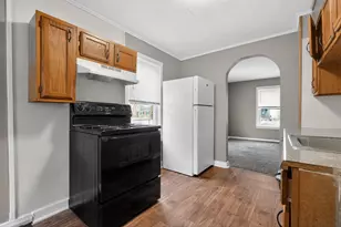 911 Clarendon Ave, Columbus, OH 43223 - Photo 19