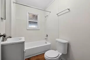 911 Clarendon Ave, Columbus, OH 43223 - Photo 25