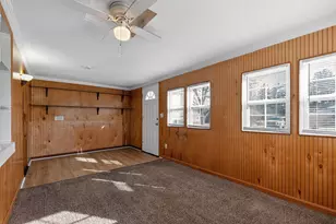 381 Pasadena Ave, Columbus, OH 43228 - Photo 25