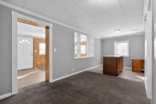 381 Pasadena Ave, Columbus, OH 43228 - Photo 7