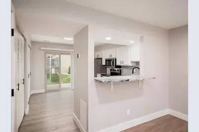 629 Pebble Drive #C, Delaware, OH 43015 - Photo 7