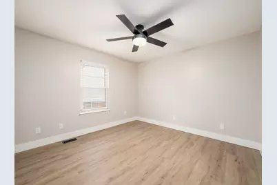 629 Pebble Drive #C, Delaware, OH 43015 - Photo 13