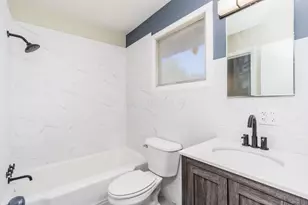 4230 Eastlea Dr, Columbus, OH 43214 - Photo 15